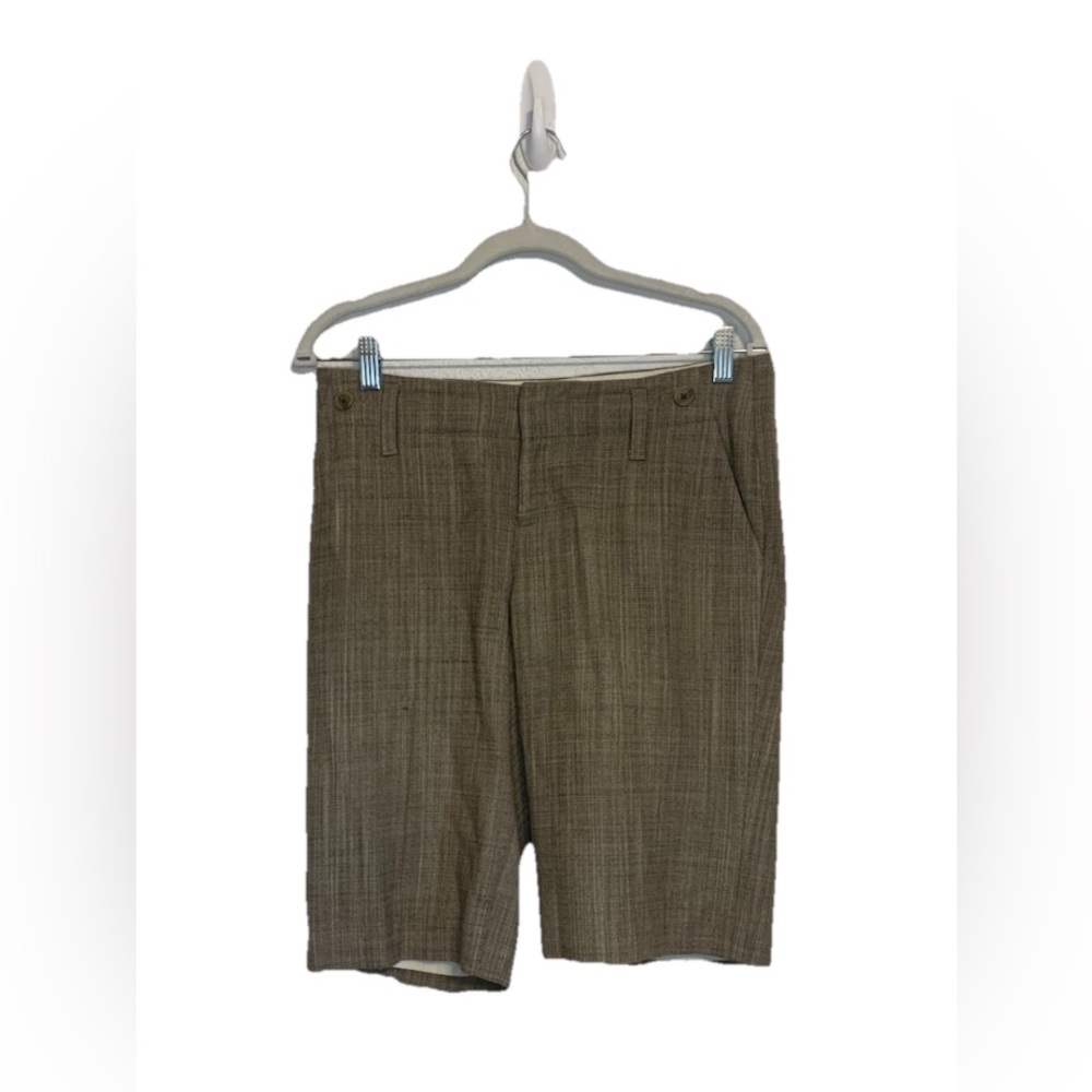 Banana Republic Womens Martin Fit Sz 4 virgin wool blend Bermuda Shorts